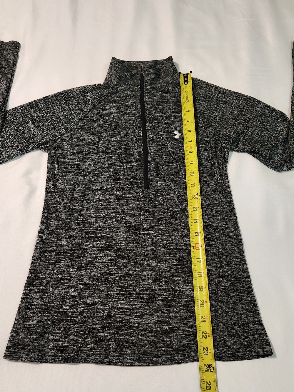 Under Armour Men's Gray Heather Quarter-Zip Performance Top - Picture 5 of 10